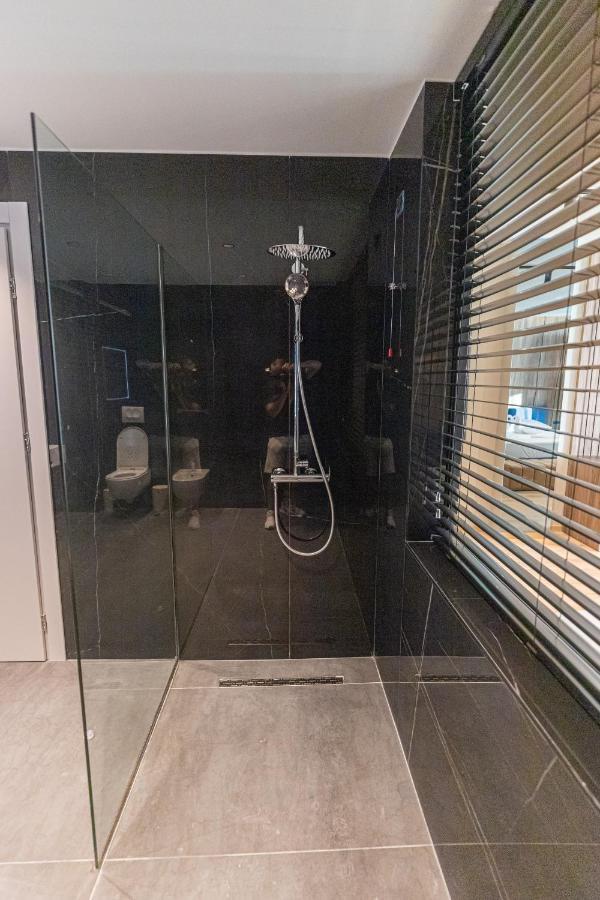 Esbjerg Hotel Вльора Екстер'єр фото